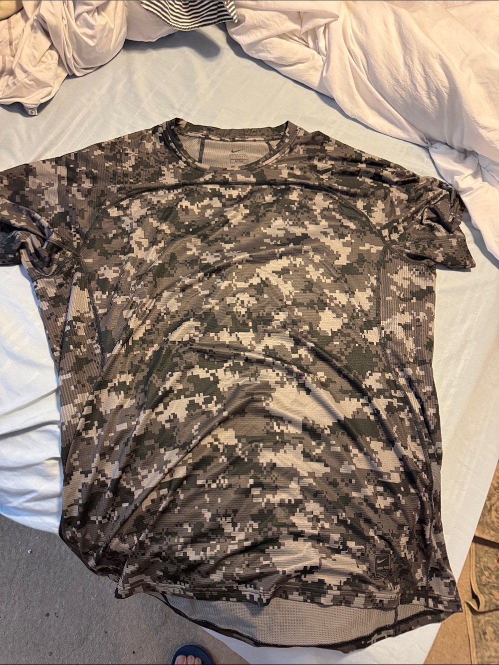 Mens XXL Nike Pro hypercool fitted running workout gym fitness exercise t-shirt